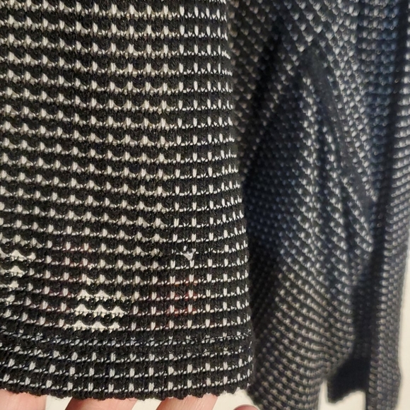 Cardigan - Picture 2 of 6